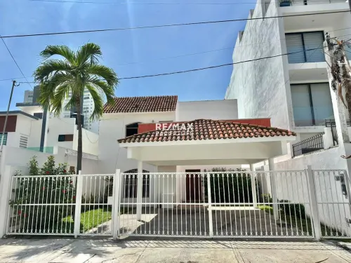 Casa en venta en Fraccionamiento Gaviotas, Mazatlán