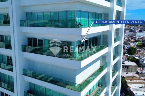 Condominio en Venta en Torre M frente al Malecón de Mazatlán