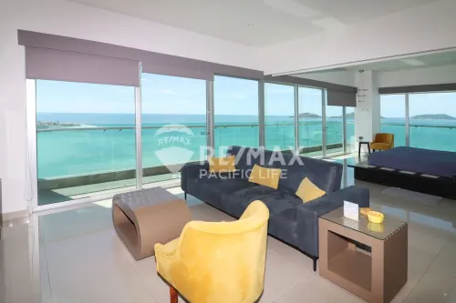 Condominio en Venta en Torre M frente al Malecón de Mazatlán