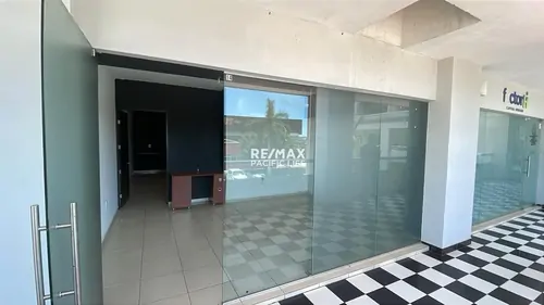 50 m² Commercial Space for Lease at Plaza Bahia Marina 14