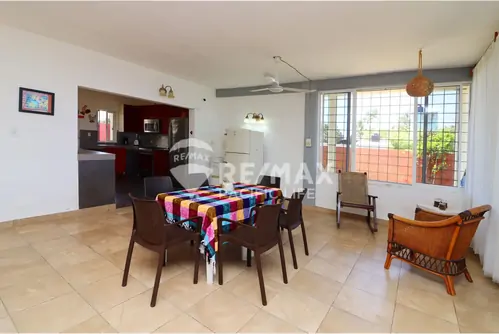Tríplex frente al mar en venta en Teacapán, Sinaloa