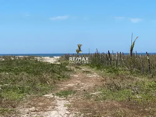 Terreno frente al mar en Teacapán, Fracción C