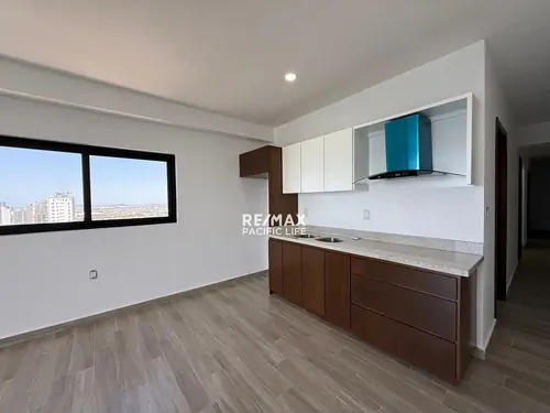Ocean-View Condo for Sale at Pacific Pearl Tower