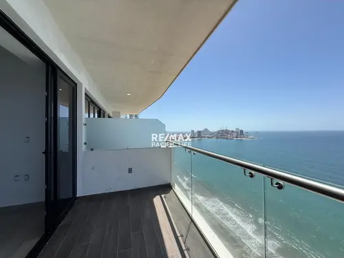 Ocean-View Condo for Sale at Pacific Pearl Tower